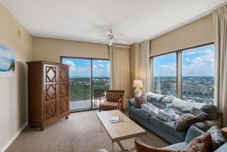 Across From The Beach! Near Pier Park & Dining! Sleeps 6! 2 BR / 2 BA! - Panama City Beach - 9