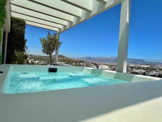 One 360 Skyline Athens Penthouses - Atenas - 3