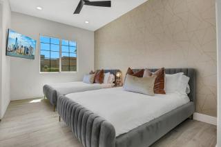 Empire State 7br, Golf, Waterslide, GameRM - Indio - 4