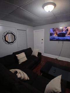 Z & Z APARTMENt 4 - Newark - 6