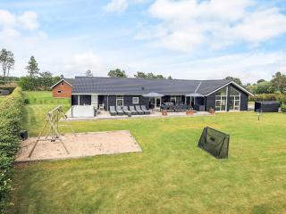 5 star holiday home in Hadsund - 7