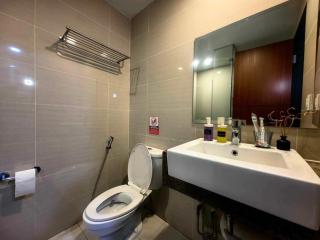 Uptown BGC Spacious 1BR Unit by Terravista - Seville Suite - Manila - 6