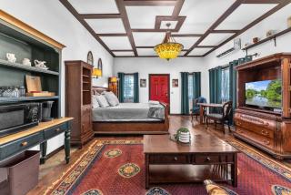 Riesling: Pet-friendly, Hot-Tub, 10-Min to Downtown! - Fredericksburg - 4