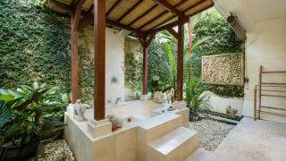 Villa Gembira by Villa Finder - Canggu - 3