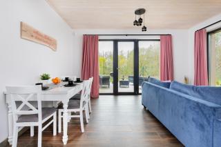 Piekny Domek Koralowy w Lubkowie by Renters Prestige - Lubkowo - 5