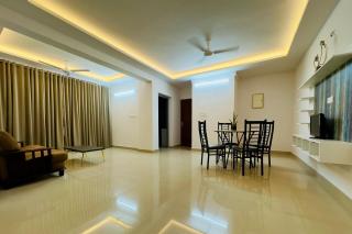 Veu Ragamalika Apartment with Fully Equipped Kitchen, Balcony & Caretaker - 1