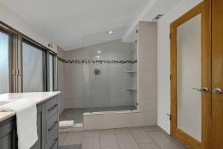 406 Lodge-A: Hot-Tub & 2 Blks to Main St - Fredericksburg - 6