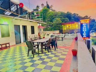 Hotel Radhika Palace - Mount Ābu - 4