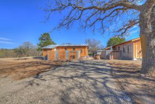 Texas Sawmill Cabin w/Hot-tub, Pet-Friendly, Minutes to Downtown! - Fredericksburg - 2
