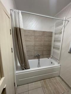 Apartament 3 camere-Zona Balada - Suceava - 1