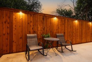 Tolle Haus: W/Pool & Firepit-Walk to Schlitterbahn, Comal Chutes & Downtown! - New Braunfels - 3