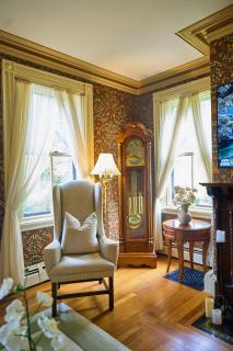 The Underwood-Hale House - Providence - 7