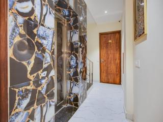 Hotel O Holiday First - Amritsar - 7