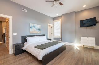 Parkside Comfort | JZ Vacation Rentals - Tower Grove - 8
