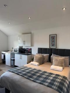 Cosy countryside stay- Waters Upton, Telford - Telford - 0