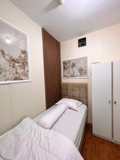 Green Pramuka City Tower Orchid 2BR - Giacarta - 4