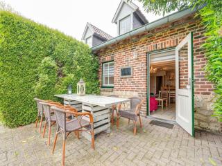 Holiday Homes in Ubachsberg with a Picturesque Garden - Ubachsberg - 9