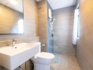 Bauhaus Retreat at Splashmania - Banting - 3