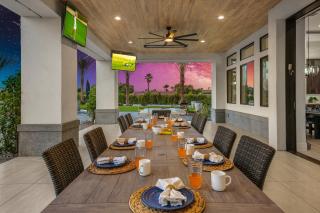 Palm Villa- Luxury 7 Bed, Pickleball, Volleyball, Golf - Indio - 2