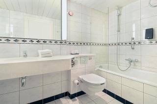 Van der Valk Hotel Antwerpen - Antwerpen - 9