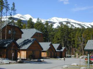 Village Point 101 - 8