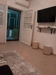 3M Home - 6