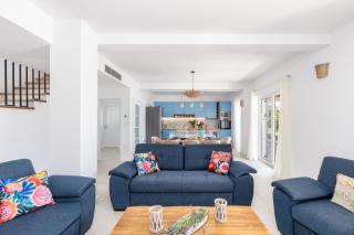 Villa Zoe Retreat - Ðenovići - 9