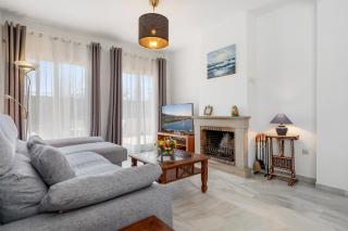 Castillo sohail townhouse near the beach by Costarentals - Ref 101 - Fuengirola - 2