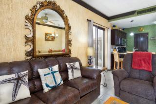 Sea-Shell Hive Refreshing Oceanfront Condo - 3