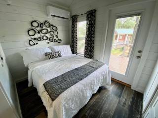 Resort at Fredericksburg Unit 1 - Rocky Hill - 6