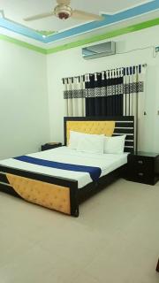 Royal Inn Lodge - Islamabad - 7