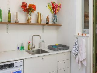 Crescent Cottage - Newtown - 4