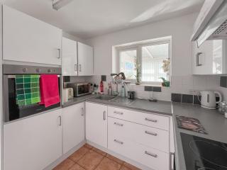 Beach Bungalow - Bognor Regis - 5