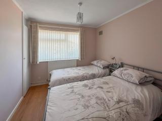 Beach Bungalow - Bognor Regis - 1