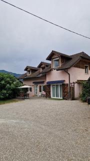 House, Pool and Mountains - Myans - 7