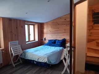 Appartement avec terrasse sur rue piétonne - Saint-André-de-Rosans - 2