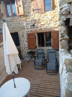 Appartement avec terrasse sur rue piétonne - Saint-André-de-Rosans - 1