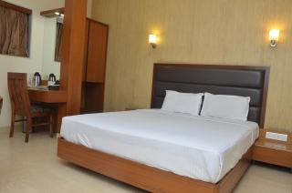 Hotel Ashray International, Sion - Near BKC - Bombay - 7