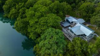 Luxury Riverfront Villa with Firepit & Gameroom! - Canyon Lake - 4