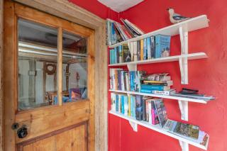 Winter Cottage, Clare - Clare - 7