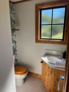 Dara Vineyard Cottage - 3
