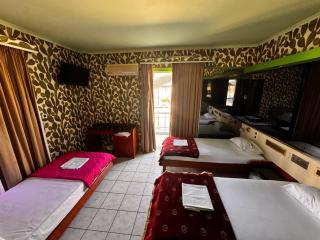 KATRINA HOTEL - Skaramangás - 9
