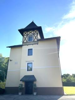 APARTMENT KLAGENFURT Villa Frank No1 - with Free Parking, Air Conditioning, Smart-TV & Self Check-in - Klagenfurt - 8