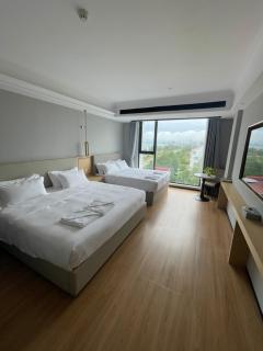 Billions Hotel - Sihanoukville - 0