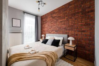 Superb Loft Studio in charming Praga District, 300 m to Metro & 100 m to tram, balcony - Varsovia - 9