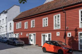 DINBNB Apartments l 600 m to Bryggen l 3-story house l New in 2023 - 2