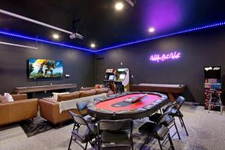 Wilder Out West: Luxury Pickleball, Mini Golf, & Game Room!! - Indio - 4