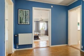 Guestly Homes - Spacious 1BR Apartment with Separate Guest Room - Boden - 9
