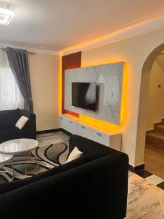 Serenity LakeView 4BR Duplex Entebbe Close to Airport - Entebbe - 6