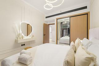 FIRST CLASS 1BR Stylish City Living - 2